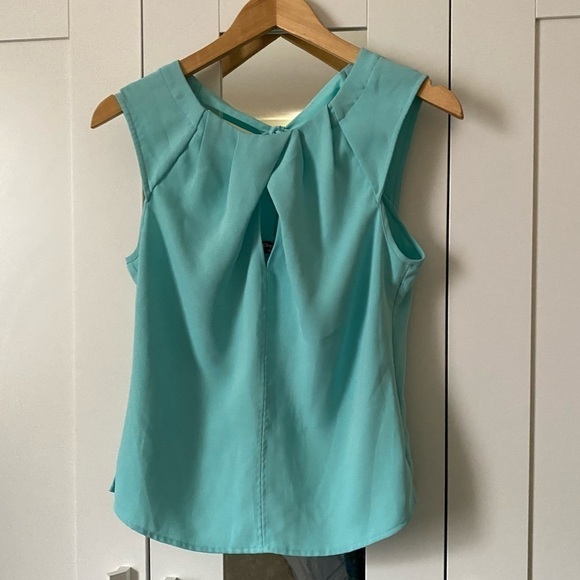 BEBE Blouse Size S - Picture 1 of 16